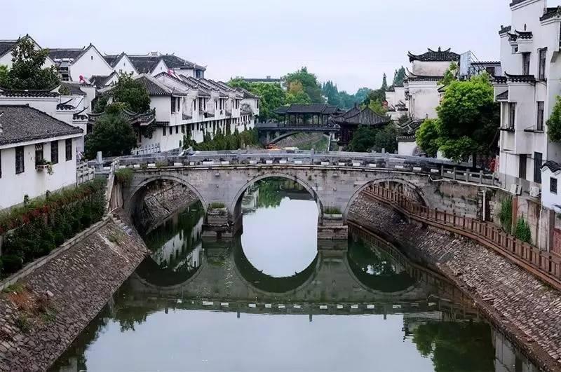 朱光耀:2024年对世界各国而言,都是机遇和挑战并存的一年